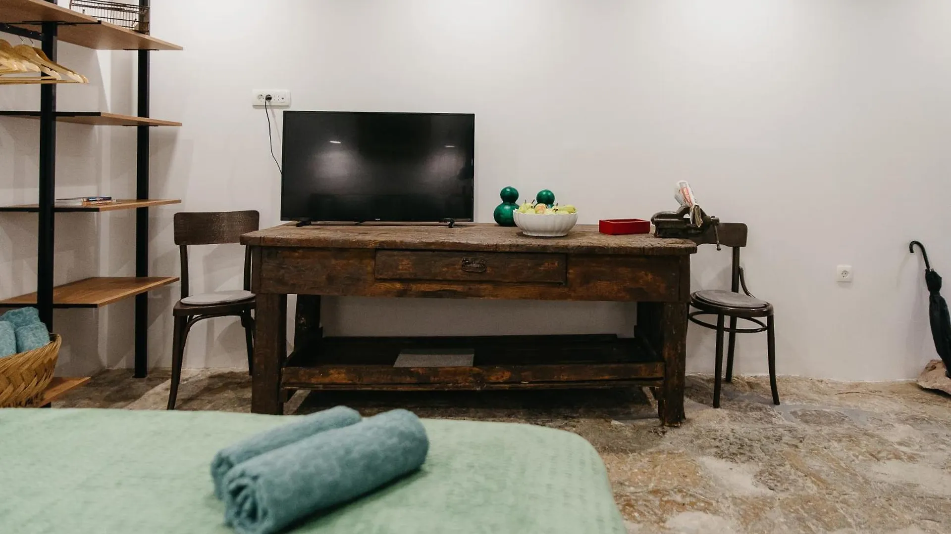 Studio Apartment Ni Na Na Na Split
